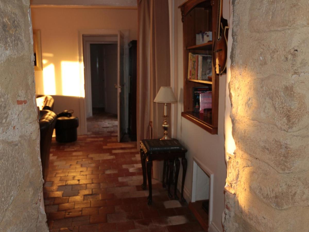 Bed and Breakfast Ancienne Ecole Cazaux-Villecomtal Екстер'єр фото